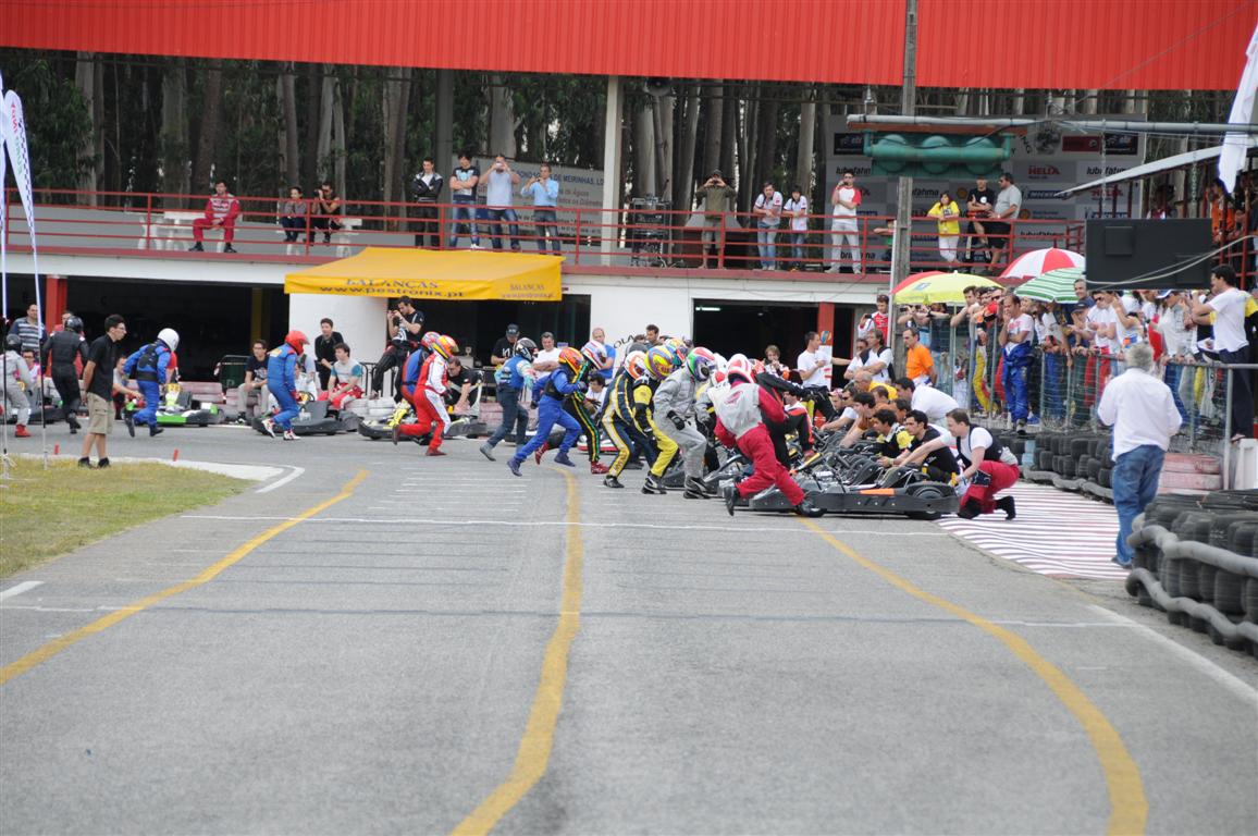 24 Horas da Batalha 2012 - Arranque200